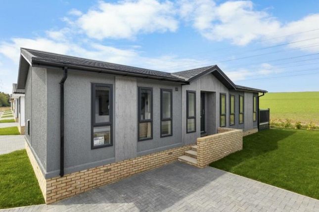 2-bed caravan on 27, Walton Hall Farm, Walton's Hall Rd, Stanford-le-Hope, £299,000