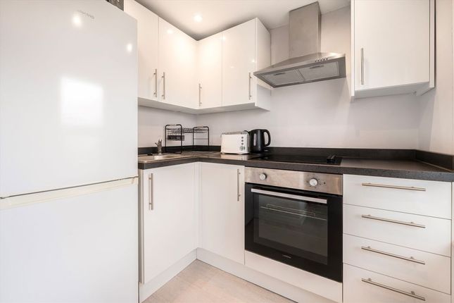 1-bed flat on Flat 2, 96, Alexandra Park Road, London, £325,000