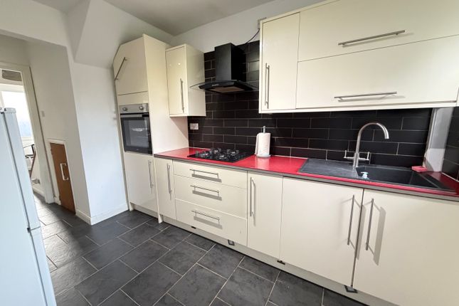 Rylston Avenue, COVENTRY photo 5