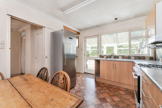 16, West End, Thetford photo 3