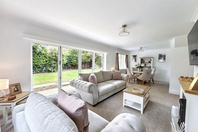 45, The Gorseway, Bexhill-on-Sea photo 4