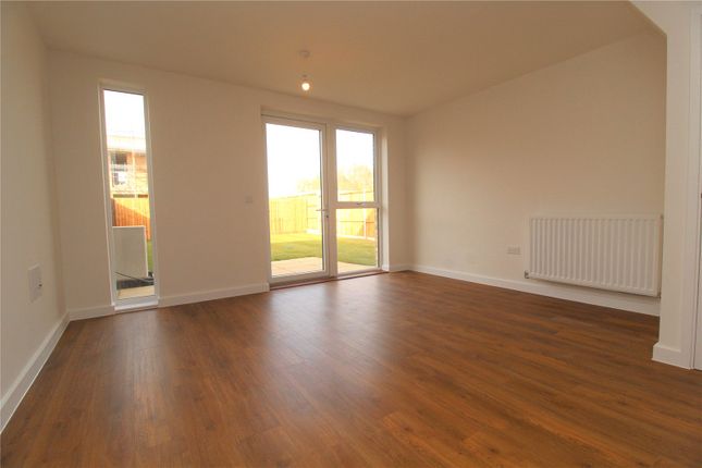 End terrace house to rent in Peregrine Drive, Great Warley