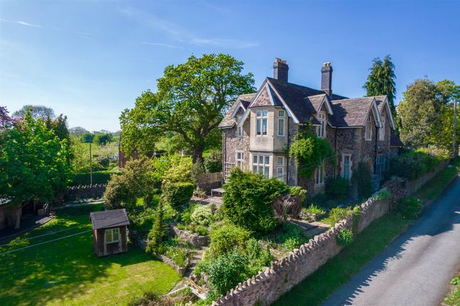 Thumbnail Detached house for sale in Croft Bank, Malvern