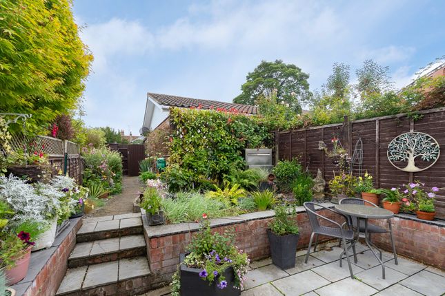 10 Spring Gardens photo 3