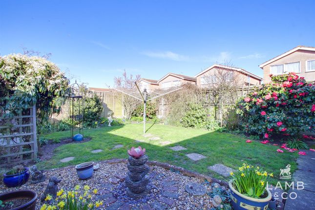 10, Broadstrood St. Osyth, Clacton-On-Sea photo 3