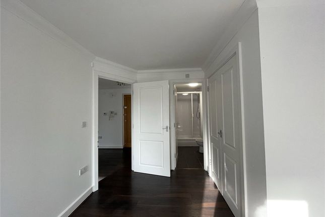 2, Regent Court, Newbury photo 4