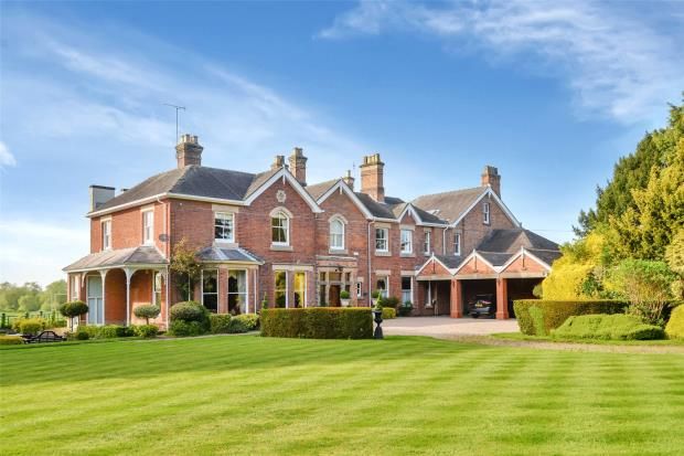 Homes For Sale In Derbyshire Buy Property In Derbyshire