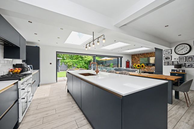 5, Fellows Way, Rugby photo 3