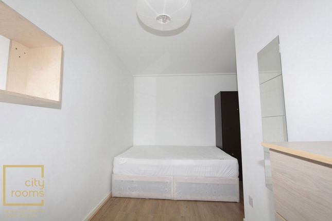 Sutton Court Clapton Hackney Central E5 Room To Rent