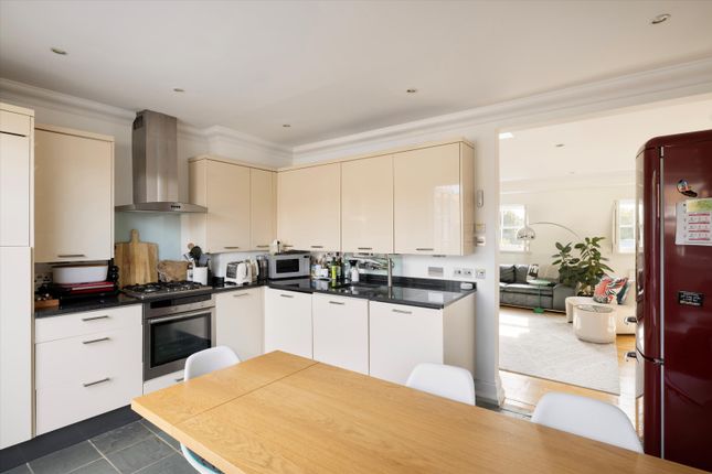 Gloucester Terrace, London photo 4