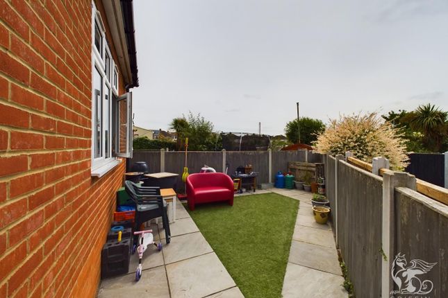 Semi-detached house for sale in Toplands Avenue, Aveley, South Ockendon