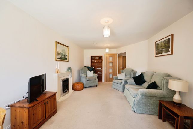3 Limewood,, St. Marys Road, Hampshire photo 2
