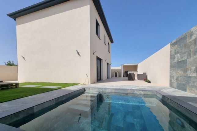 Thumbnail Villa for sale in Agde, Languedoc-Roussillon, 34300, France