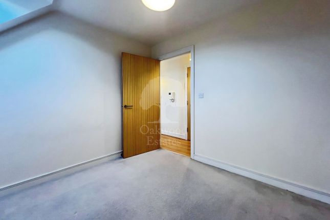 7, Grange View, Hazlemere photo 4