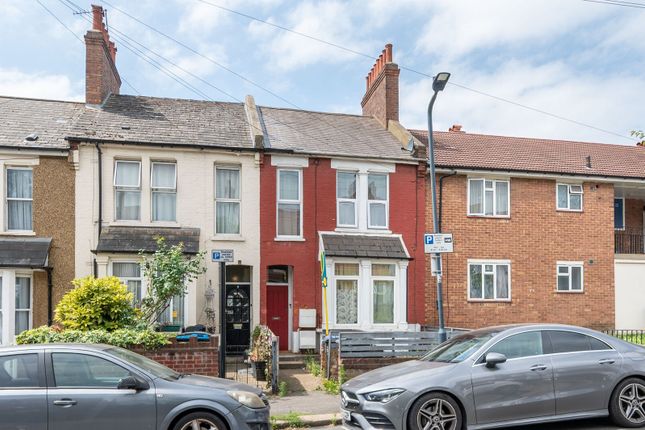Rucklidge Avenue, Harlesden photo 4