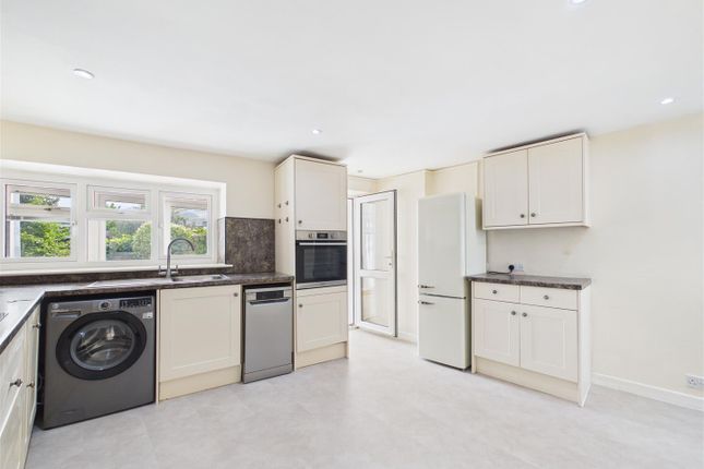 27, Sandford Street, Cheltenham photo 2