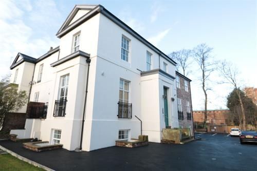 Flat to rent in Daisy Bank Road, Victoria Park, Manchester