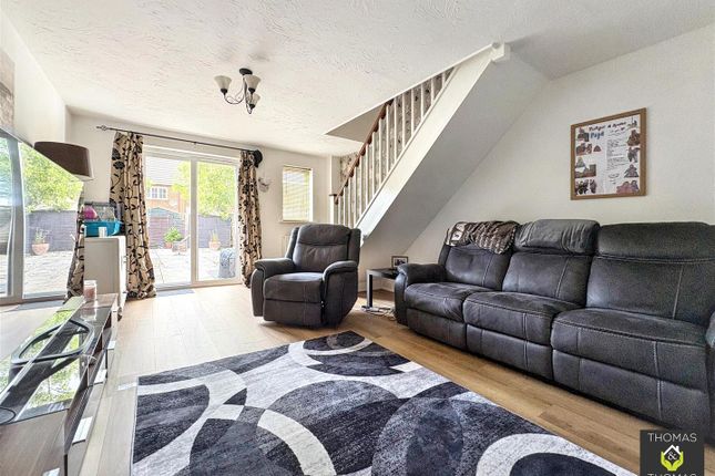 69, Wharfdale Way, Gloucester photo 3