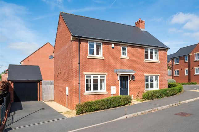 4-bed detached on Barley Way, Matlock, £460,000
