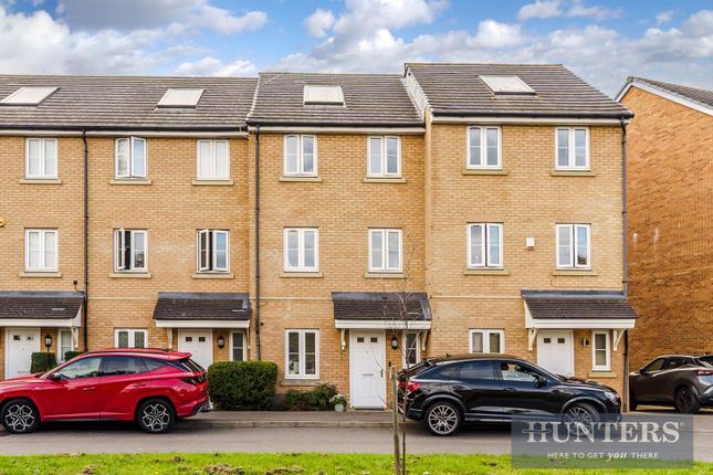 Alpine Close (2).Jpg