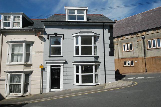 End terrace house to rent in Custom House Street, Aberystwyth