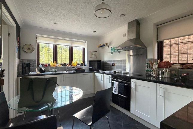 38, Pilgrims Way, Ely photo 2