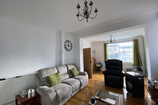 92, Wernoleu Road, Ammanford photo 5