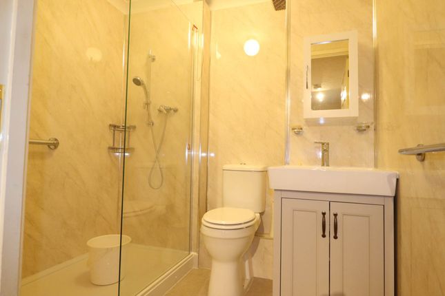 18, Churchill Court, Marlborough photo 4