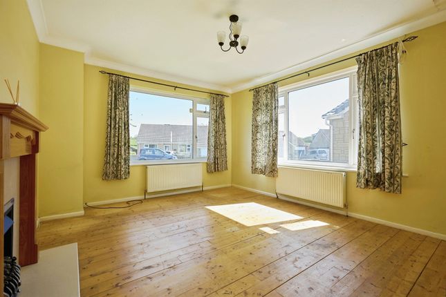 67, Shreen Way, Gillingham photo 2