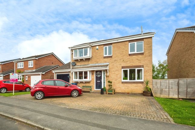 Thumbnail Detached house for sale in Applehaigh View, Royston, Barnsley