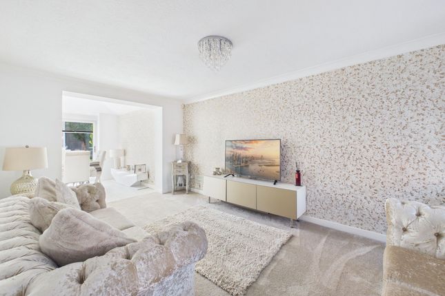 12 Bramble Croft, Sutton-In-Ashfield photo 4