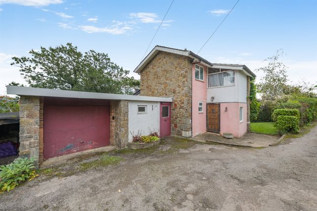 3-bed detached on Highfield Close, Monmouth, £450,000