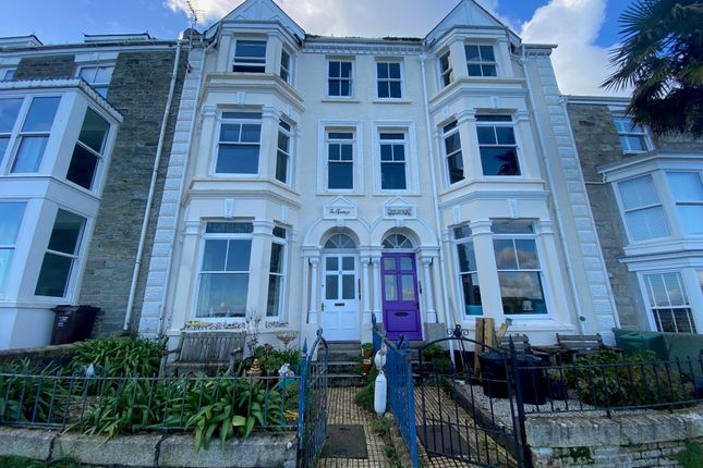 Studio flat on Flat 5, Falmouth, £825/mo
