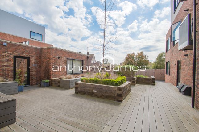 15 Mabel Crout Court, 20 Lingfield Crescent, London photo 2