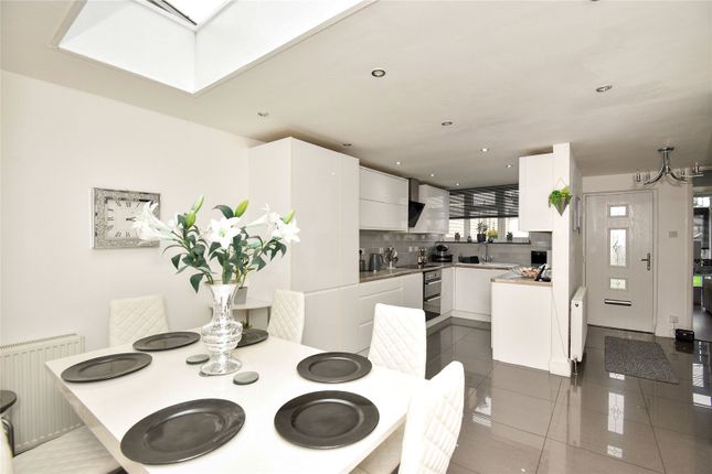 4, Longfield Place, Kent photo 2