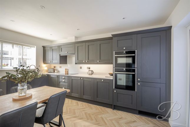 17, Lacey Grove, Nottingham photo 3