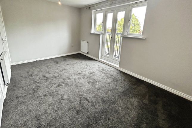 27, Chorley Way, Coventry photo 5