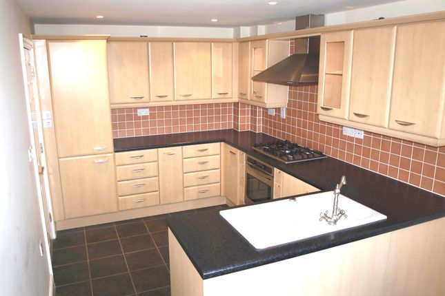 Flat to rent in Kipling Close, Brentwood