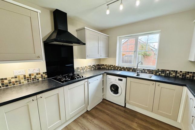 26, Turbary Road, Hampshire photo 2
