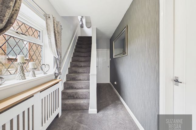 45 Leasowes Avenue, Coventry photo 4
