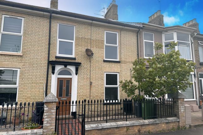 Terraced house for sale in Queens Road, Great Yarmouth