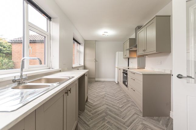 Hemfield Road, Wigan photo 5