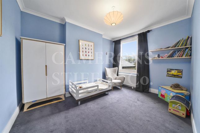 Terraced house to rent in Carlisle Road, London