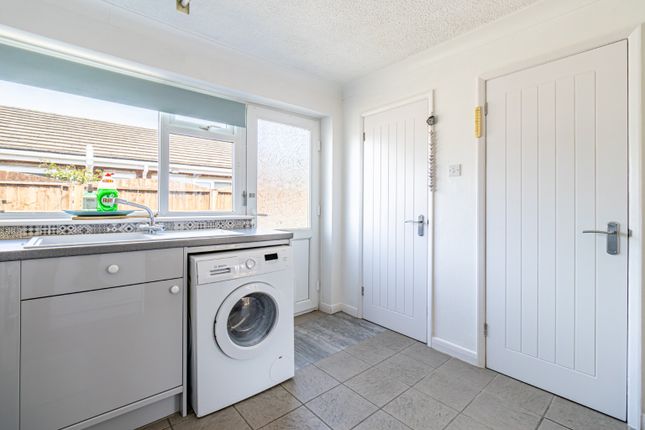 37, Willow Road, King's Lynn photo 4