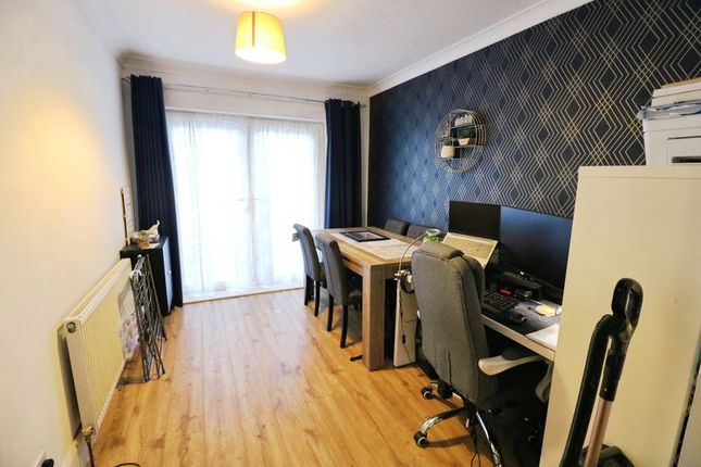 48, Loyd Street, Hull photo 3