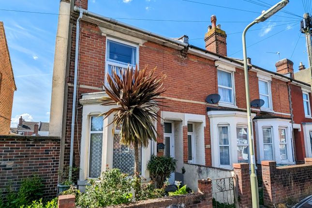 End terrace house for sale in Queens Road, Gosport