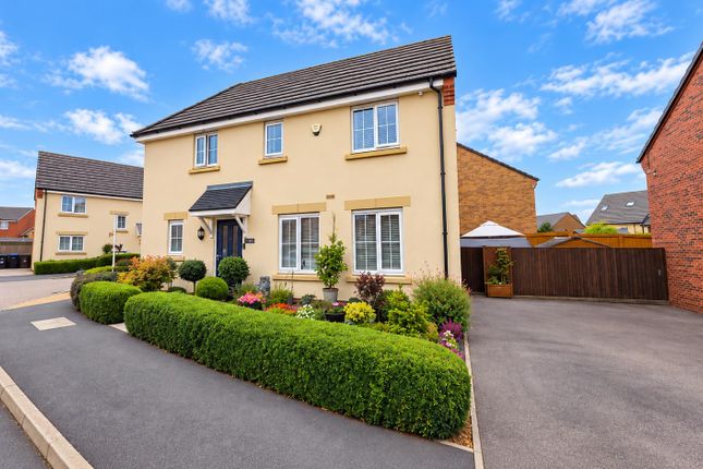 8, Downy Drive, Northampton photo 3