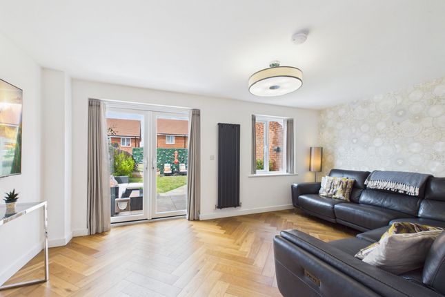 35 Park Road, Nottingham photo 2