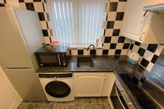 Flat for sale in Westlands Court, Thornton-Cleveleys
