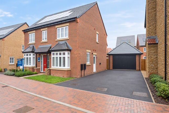 5-bed detached on Watermill Way, Northampton, £724,995